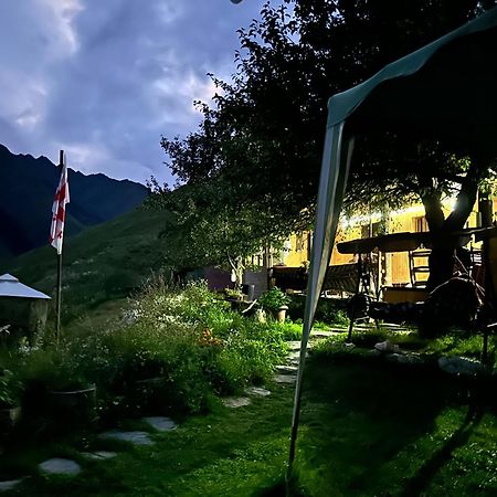 Pirikiti Hotel Akhmeta Ngoại thất bức ảnh